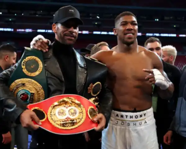 2-Years Retired Footballer, Rio Ferdinand Set To Become A Professional Boxer